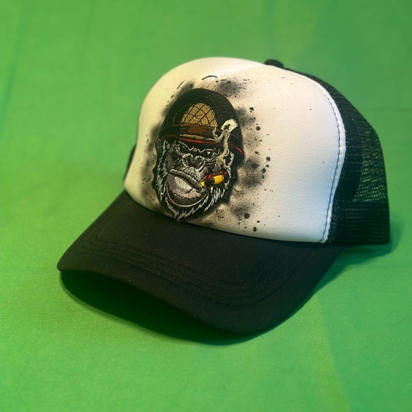 Trucker hat - Picture 2 of 7